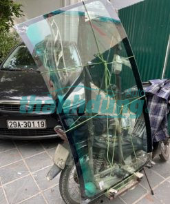 KÍNH CHẮN GIÓ XE ĐIỆN FORD MUSTANG | LJ8Z-5803100-M