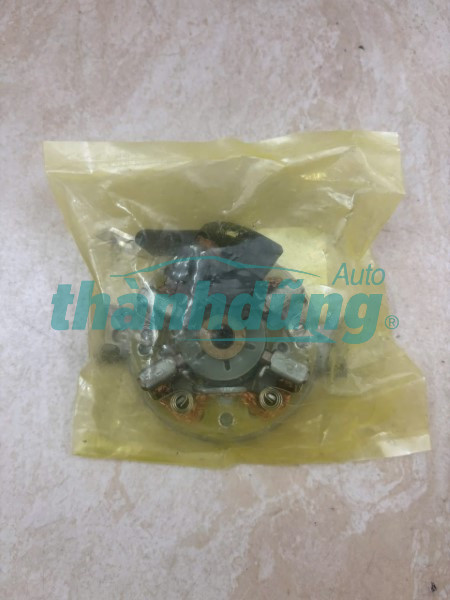 GIÁ CHỔI THAN ĐỀ HYUNDAI STAREX 2009 | 361804A900 GIÁ CHỔI THAN ĐỀ HYUNDAI STAREX 2009 | 361804A900