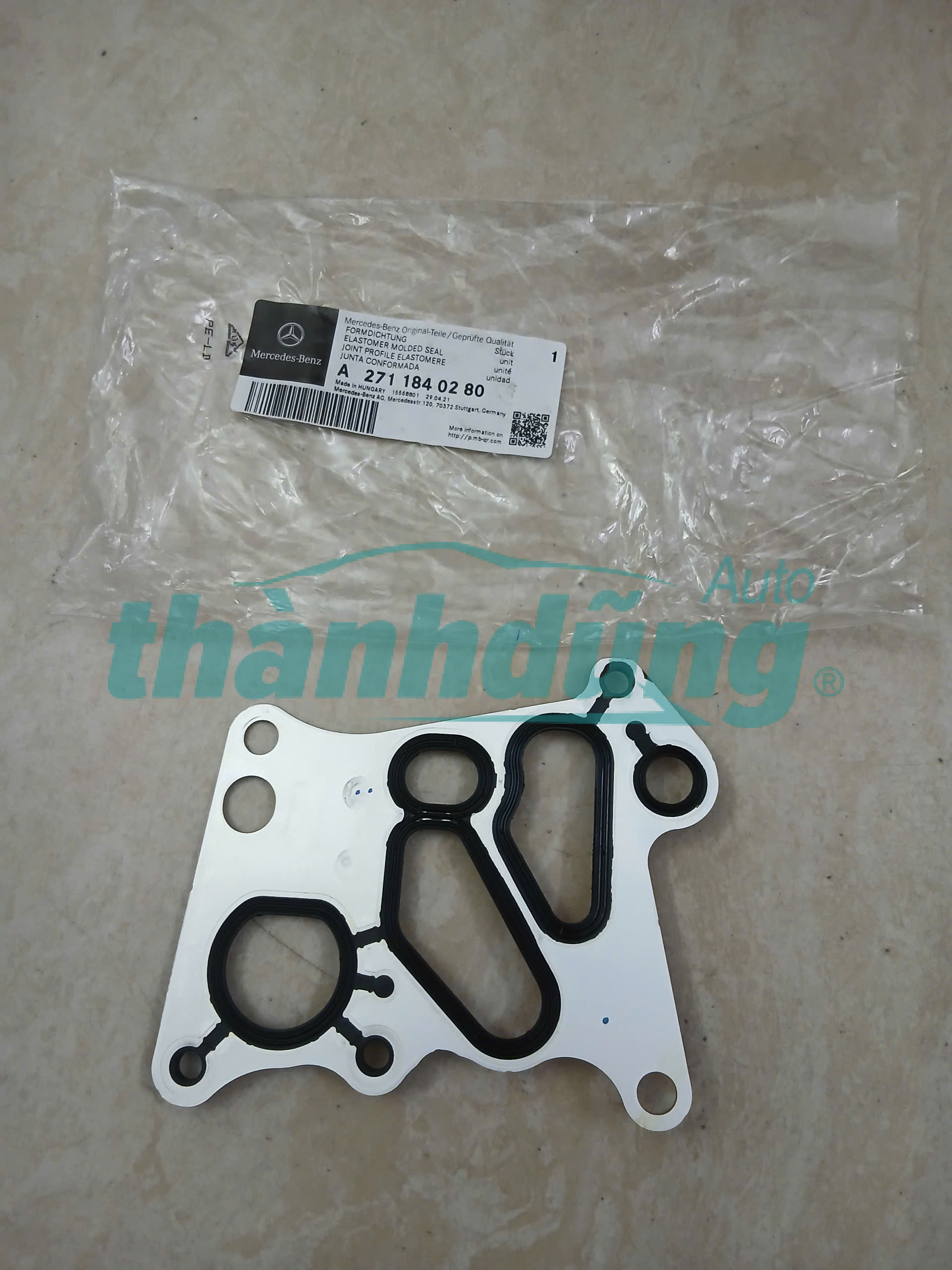 GIOĂNG KÉT LÀM MÁT DẦU MERCEDES C250 2011 | 2711840280 GIOĂNG KÉT LÀM MÁT DẦU MERCEDES C250 2011 | 2711840280