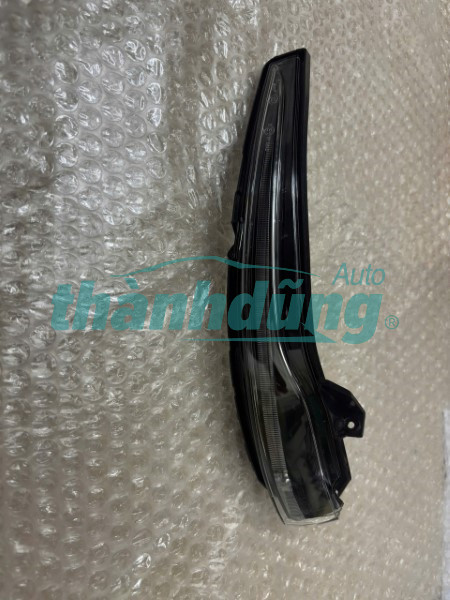 XIN NHAN GƯƠNG MERCEDES C250 2015 | 0999067101 XIN NHAN GƯƠNG MERCEDES C250 2015 | 0999067101