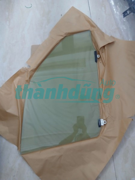 KÍNH CÁNH CỬA SAU TRÁI TOYOTA LAND CRUISER | 6810160221 KÍNH CÁNH CỬA SAU TRÁI TOYOTA LAND CRUISER | 6810160221