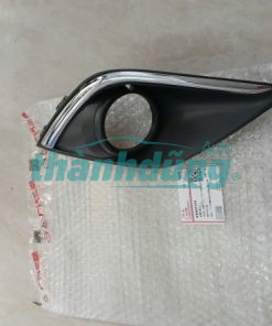 ỐP ĐÈN SƯƠNG MÙ MITSUBISHI OUTLANDER 2018 | 6400H593