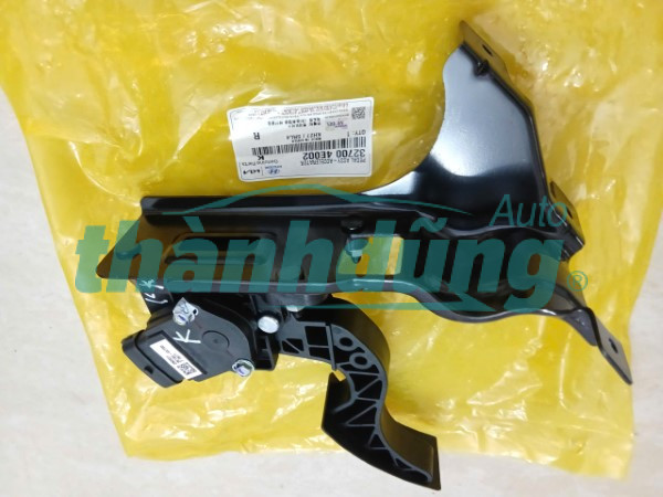 CHÂN GA ĐIỆN KIA BONGO 3 2.9L 2008 | 327004E002 CHÂN GA ĐIỆN KIA BONGO 3 2.9L 2008 | 327004E002