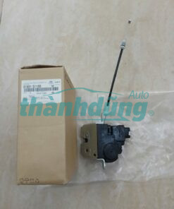 Ổ NGẬM CỐP HẬU HYUNDAI SANTAFE 2020 | 81801S1100