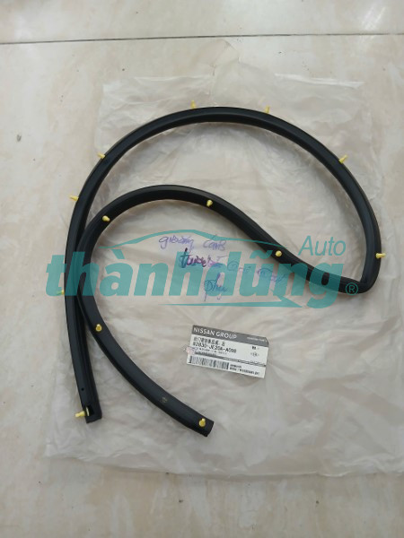 gioang-canh-cua-xe-nissan-qashqai-2009-82830je20a GIOĂNG CÁNH CỬA XE NISSAN QASHQAI 2009 | 82830JE20A