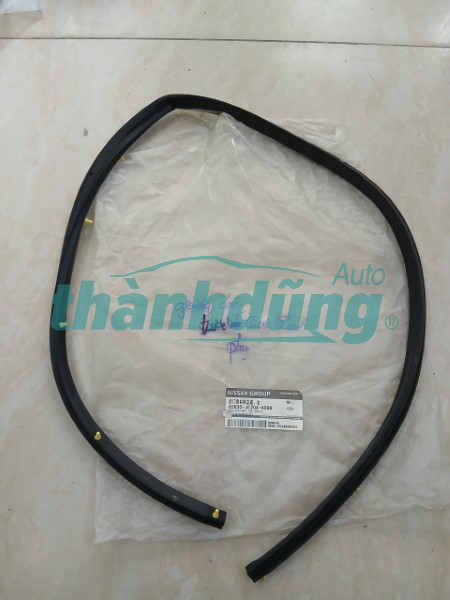 gioang-canh-cua-xe-nissan-qashqai-2009-82830je20a GIOĂNG CÁNH CỬA XE NISSAN QASHQAI 2009 | 82830JE20A