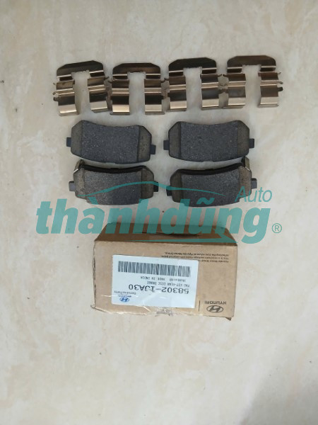 ma-phanh-sau-hyundai-i20-active-583021ja30 MÁ PHANH SAU HYUNDAI I20 ACTIVE | 583021JA30