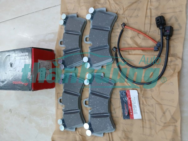 MÁ PHANH TRƯỚC PORSCHE CAYENNE 2009 | 95535193916