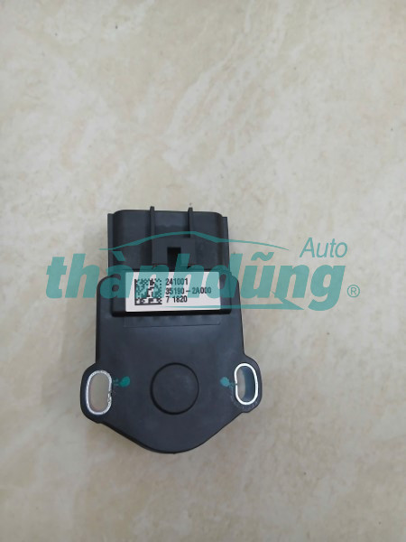 CẢM BIẾN CHÂN GA KIA CARENS 2.7 CRDI | 351902A000