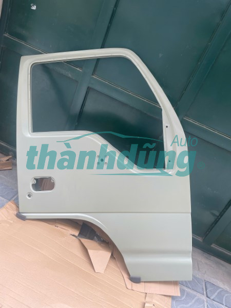 CÁNH CỬA ISUZU NPR71 2020 | 8975814311