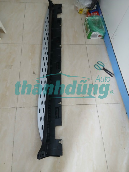 BỆ DẴM CHÂN MERCEDES GLC250 2016 | 1666980548