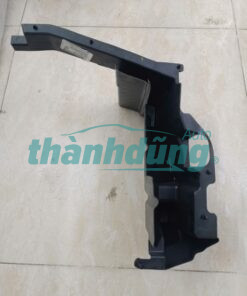 TẤM CHẮN GIÓ KÉT NƯỚC CHEVROLET TRAILBLAZER 2018 | 52073387