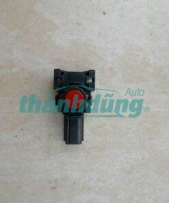 CẢM BIẾN VA CHẠM ĐẦU XE MAZDA 2 2018 | GMK667UC1