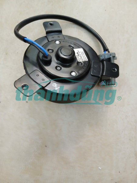 MÔ TƠ QUẠT DÀN NÓNG HYUNDAI HD65 2012-2018 | 977864F150