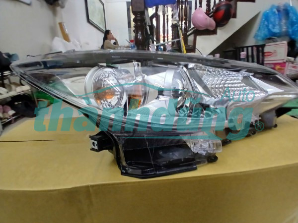 ĐÈN PHA PHỤ XE TOYOTA FORTUNER 2019 | 811400KB90