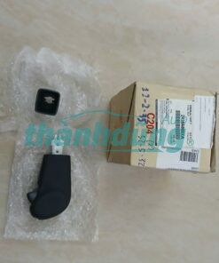 TAY NẮM CẦN SỐ XE MITSUBISHI TRITON 2012 | 2410A088XA
