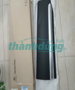 NẸP MẠ TRANG TRÍ CỬA HYUNDAI SANTAFE 2022 | 87721S1200SCR