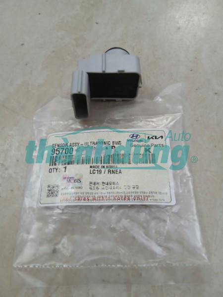 CẢM BIẾN BÁO LÙI HYUNDAI I10 2014-2021 | 957001P700