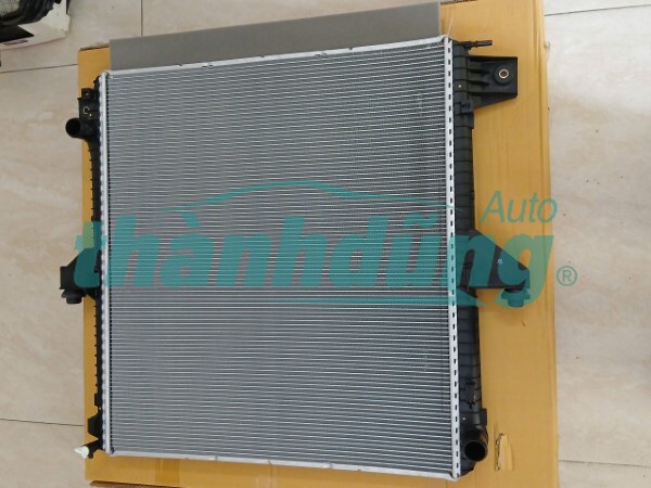 KÉT NƯỚC XE FORD RANGER 2.0 2019 | JB3Z8005C