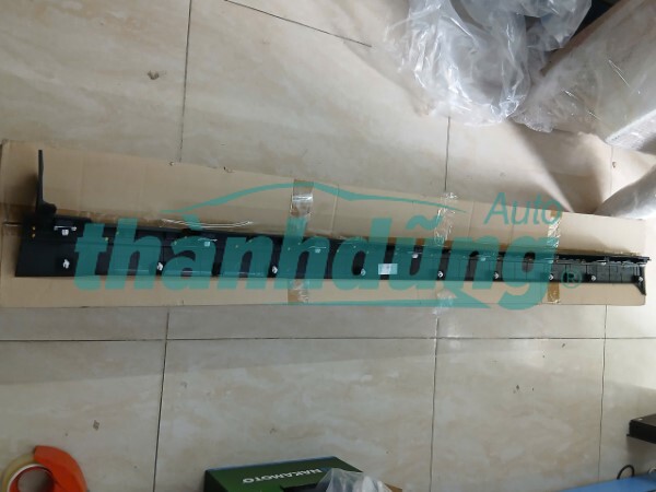 ỐP BA BU LÊ PHẢI HYUNDAI TUCSON 2024 | 87752M9000CA