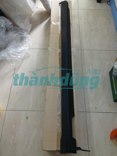 ỐP BA BU LÊ PHẢI HYUNDAI TUCSON 2024 | 87752M9000CA