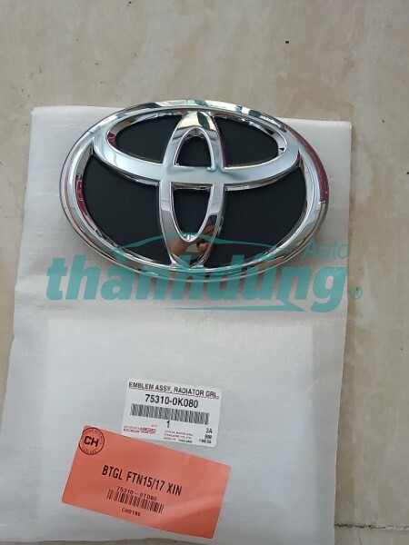 BIỂU TƯỢNG MẶT CA LĂNG XE TOYOTA FORTUNER 2020 | 753100K080