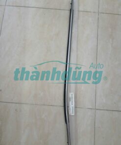 NẸP CHÂN KÍNH TRƯỚC TRÁI TOYOTA CAMRY | 757200C230