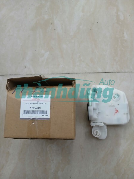 Ổ NGẬM KHÓA CỬA TRƯỚC MITSUBISHI PAJERO 2018 | 5715A849