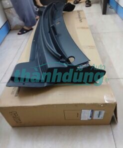 TẤM NHỰA ỐP CHÂN KÍNH CHẮN GIÓ TRƯỚC KIA SONET | 86150CC000
